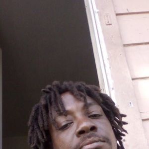 Meet your Posher, Devin